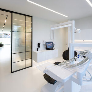 Best led lighting outlet for dental operatory